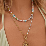 Kaelakee by Confluence