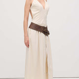 Vööga Midi Kleit Lõhikuga Õlavarreteta