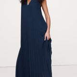 Pleated Georgette Avatud Seljaga Midi Kleid Navy