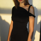 Must Bodycon Mini Kleid mit Gedrehtem Riemen