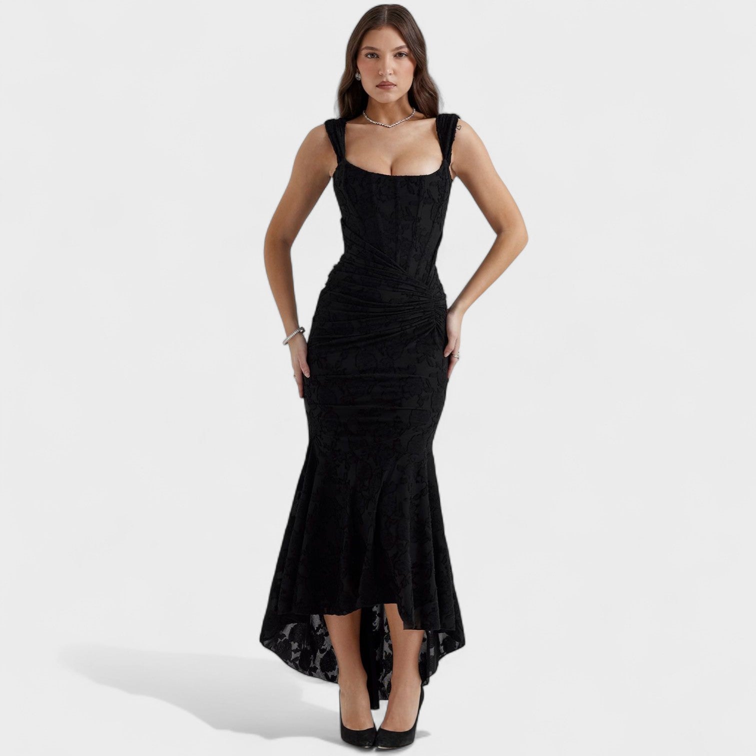 Cesca - Skulpturaalse siluetiga kleit