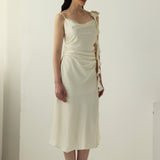 Satiinist Rikkalik Midi Libisev Kleid