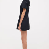 Mini Kleid Lühikeste Varrukatega ja Perlise Seljaga