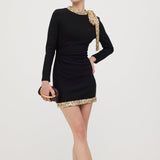 Mini Kleid mit Glänzender Schleife
