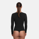 Bodysuit kujundav shapewear pikkade varrukatega koos stringiga