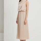 Asümmeetriline satiin midi kleit