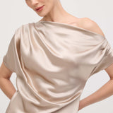 Asümmeetriline satiin drapeeritud midi kleit