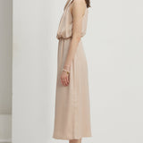 Asümmeetriline satiin midi kleit