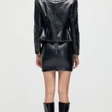 Köispaela Nahktagi ja Mini Seelik