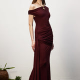 Mahagon Tugev Slinky Maxi Kleid mit Kalasaba
