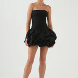 Must Mini Kleit Rüüditud Mulliga