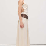 Vööga Midi Kleit Lõhikuga Õlavarreteta