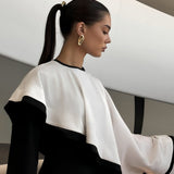 Kontrast Cape Maxi Kleid
