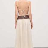 Vööga Midi Kleit Lõhikuga Õlavarreteta