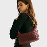 Isa - Burgundia Chic