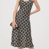 Valge Geomeetrilise Mustriga Midi Kleid