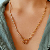 Kaelakee by Confluence