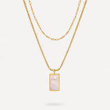 Merete Kett - Stylish and Versatile