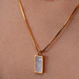 Merete Kett - Stylish and Versatile