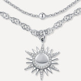 Elegant Klastri Shimmering Necklace