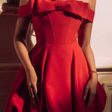 Punane Õlgadeta Mini Kleit Sõlmega