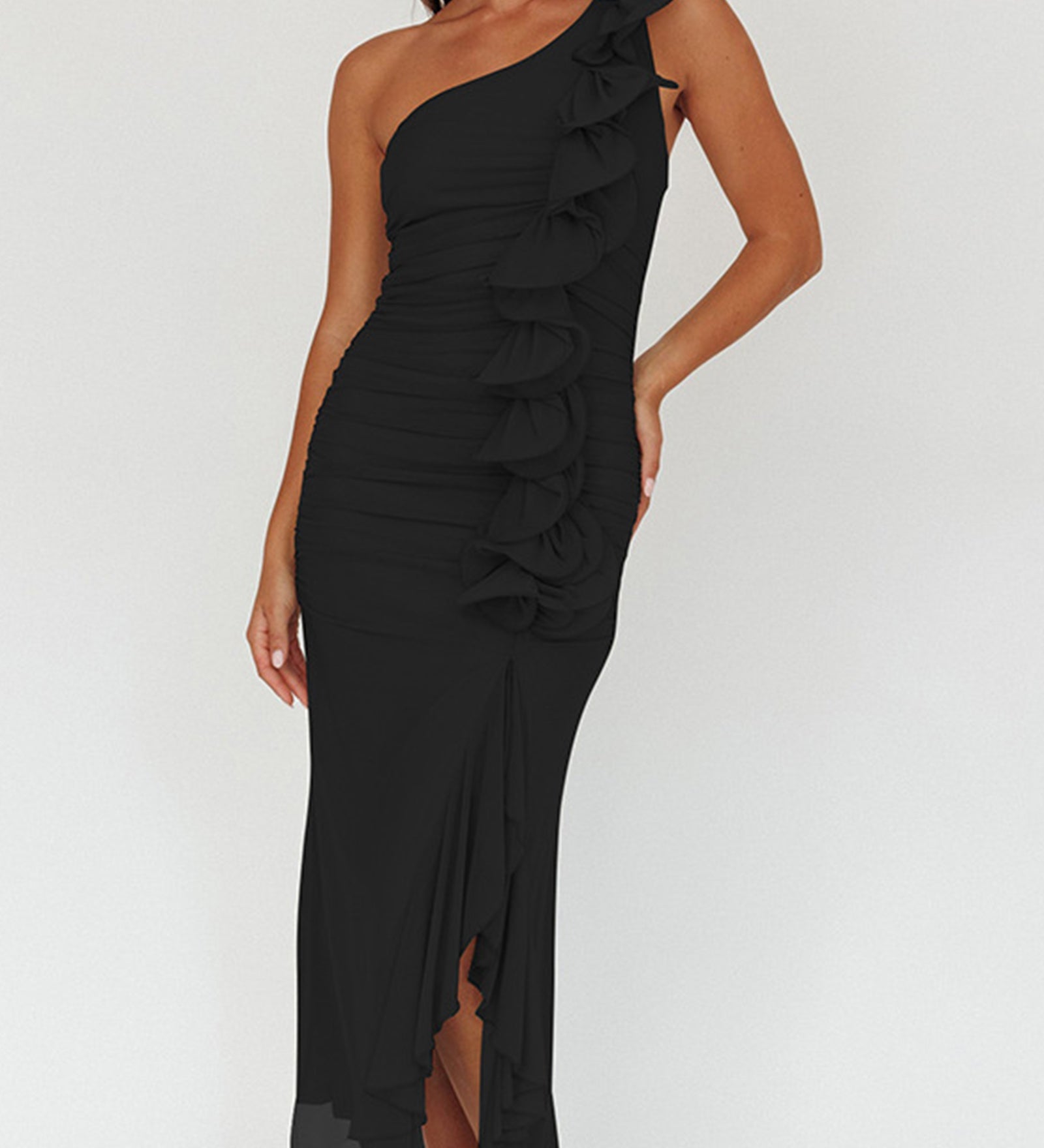 Ühe Õla Rüüs Rõhuasetusega Midi Kleid