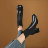 Catia – Elegantsete platvormkingadega