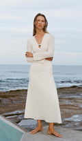 Elegant Midi Dress by Soe Kootud