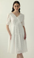 Valge V-kaelusega Midi Kleid