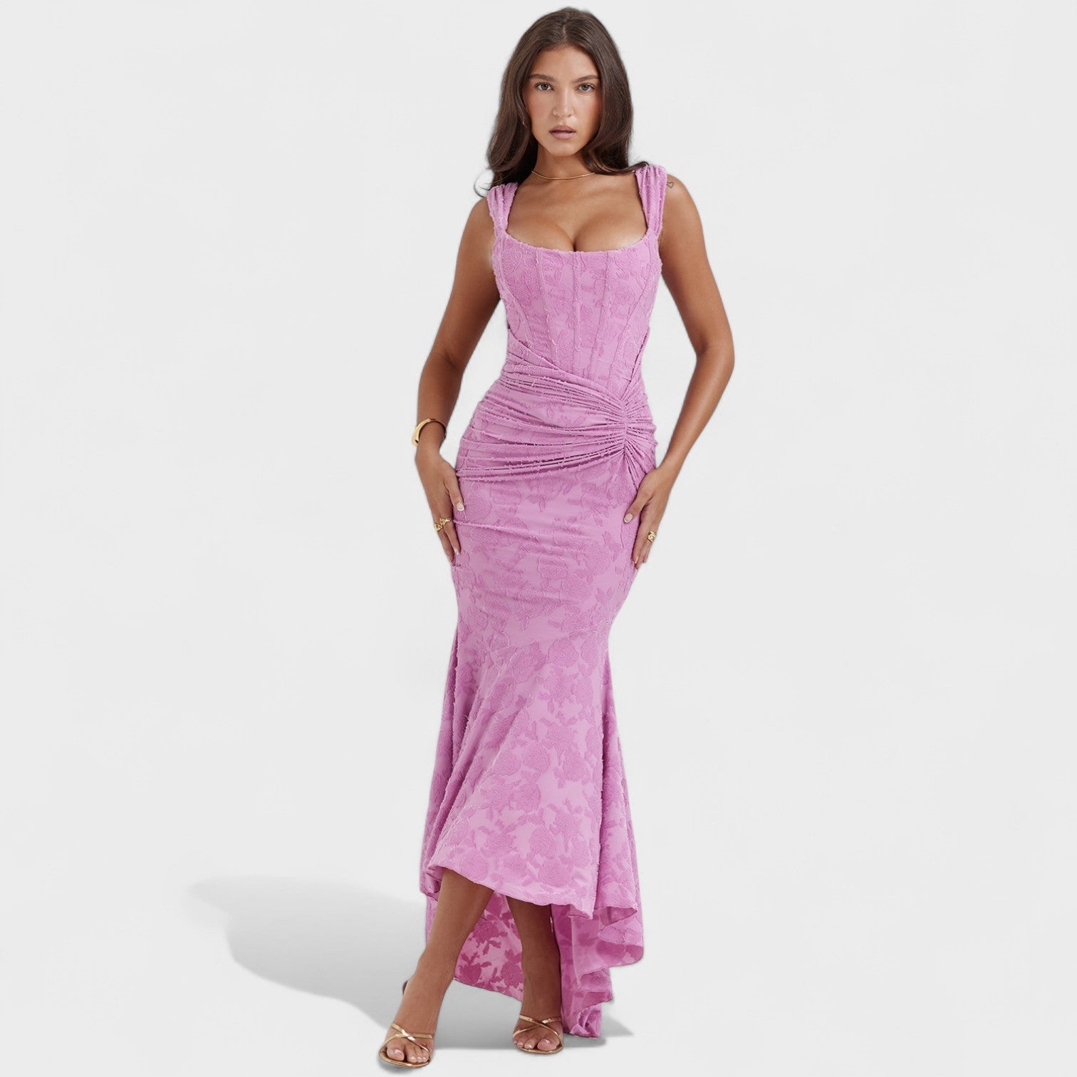 Cesca - Skulpturaalse siluetiga kleit