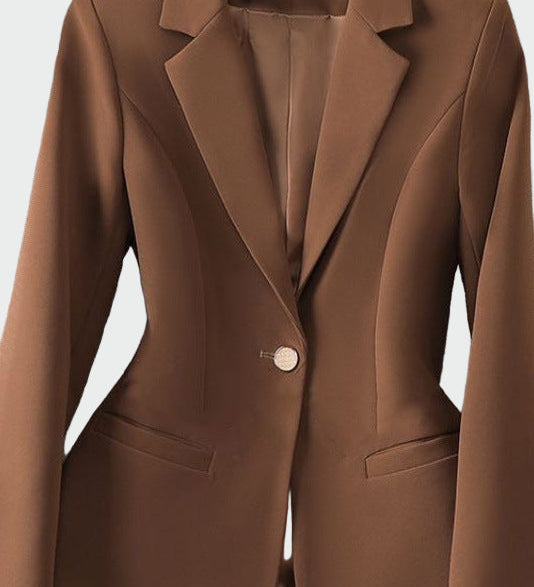 Sakko modernses elegantses stiilis